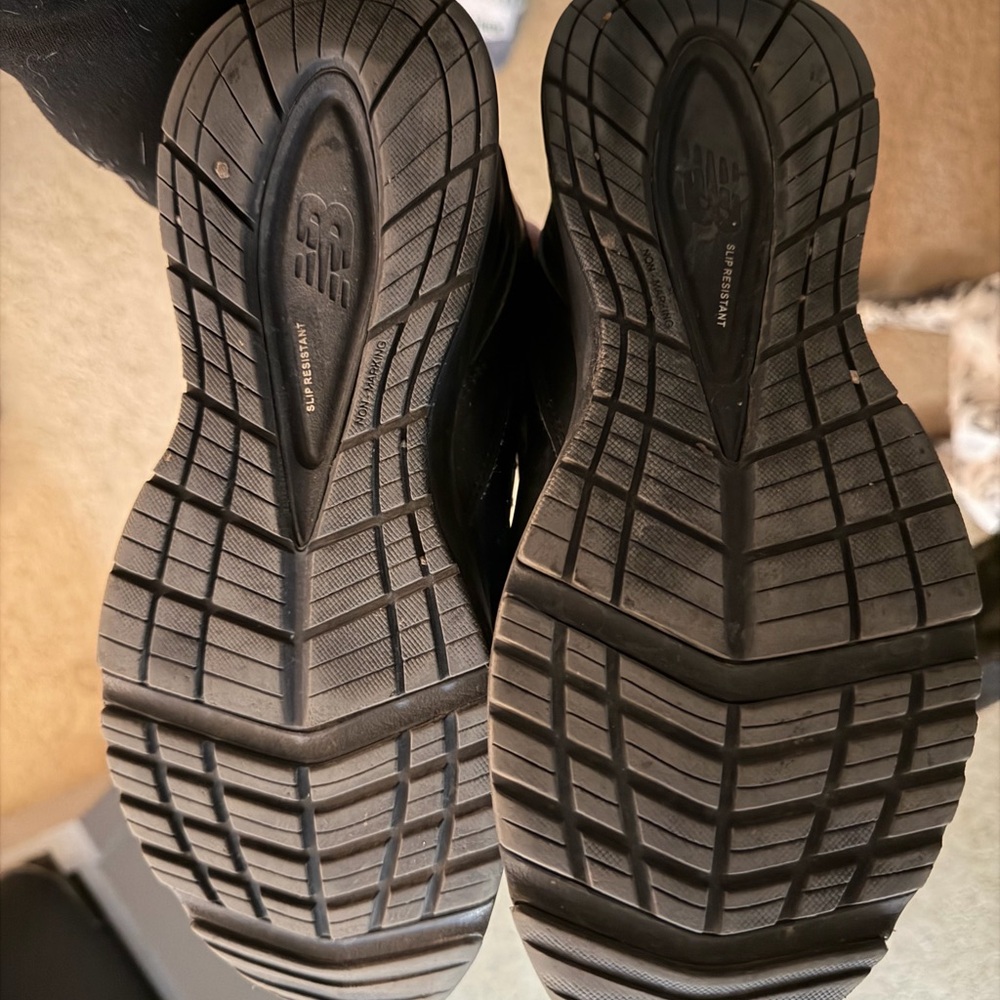 New Balance Men's Black 608 shoes. Non-slip. Leather-Uppers. USPS approved.
